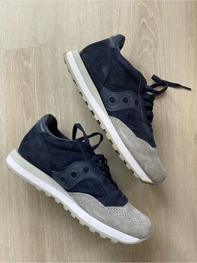 Saucony Men's jazz O Premium Navy and Gray Suede Runner